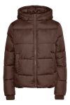 Pieces - Jakke - Bee New Short Puffer Jacket - Hot Fudge (Levering midt august)