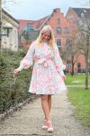 Bruuns Bazaar - Kjole - TriteliaBBQunelle Dress - Peach Flower Print (Levering midt marts)