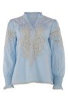 Continue - Bluse - Asta With Embrodery - Light Blue White Embrodery