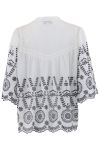 Continue - Bluse - Isa Embrodery - White w. Blue Embrodery