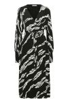Gestuz - Kjole - ZohaGZ Wrap Dress - Black Scratch