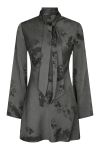 Neo Noir - Kjole - Lyra Faded Flower Print Dress - Grey (Levering slut oktober)