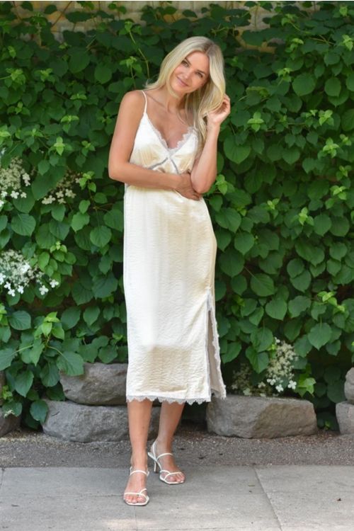 A-View Zoe dress 069 Pale yellow