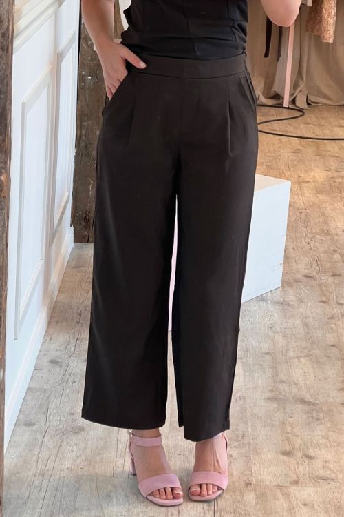 SISTERS POINT VIKSA-PA.CROP Mocca