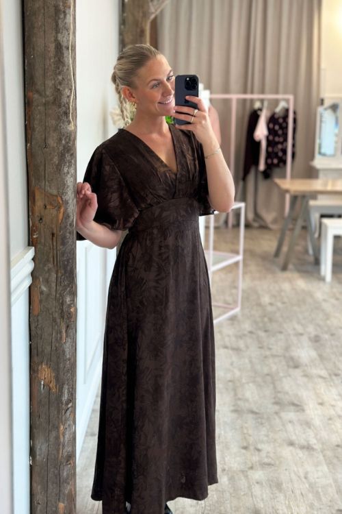 SISTERS POINT GISELA-DR23 Brown Flower