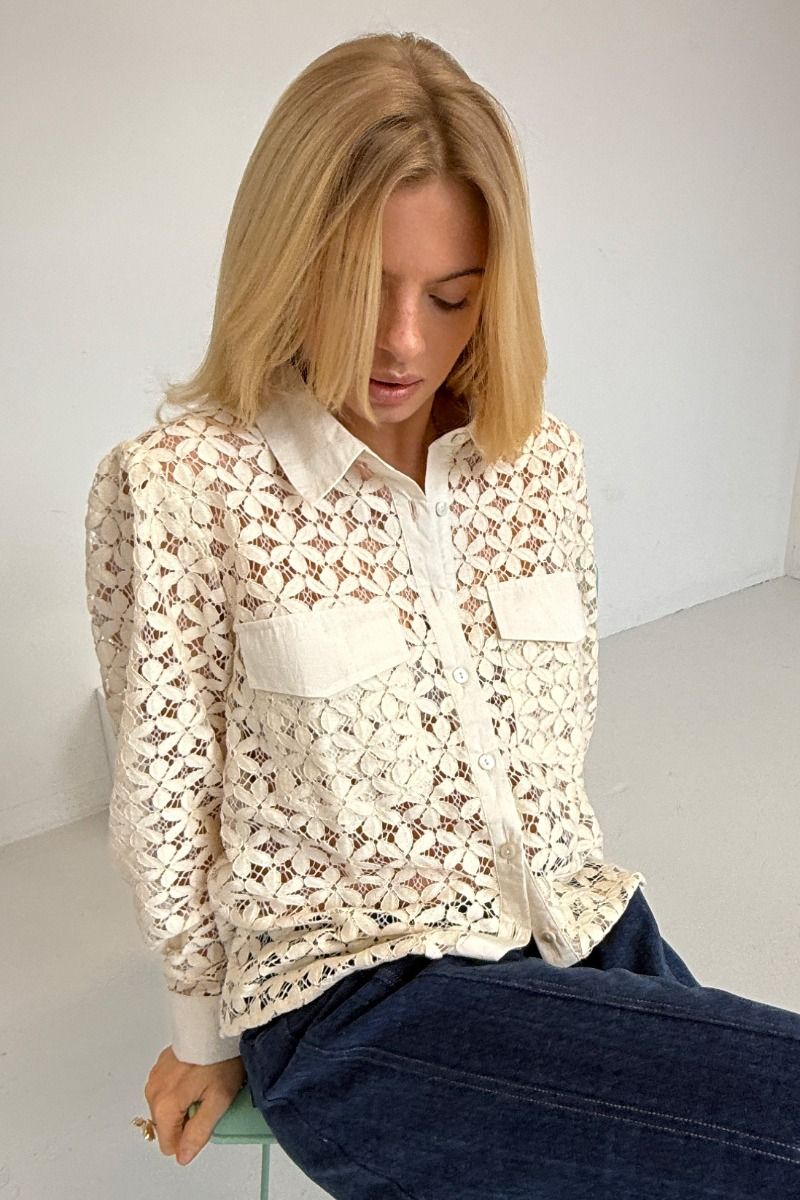Continue - Skjorte - Charlotte Lace - Off White