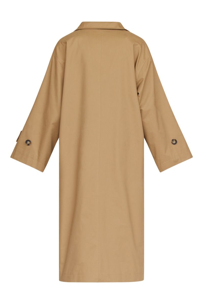 Sisters Point - Jakke - Dar-N.Trench - L. Camel