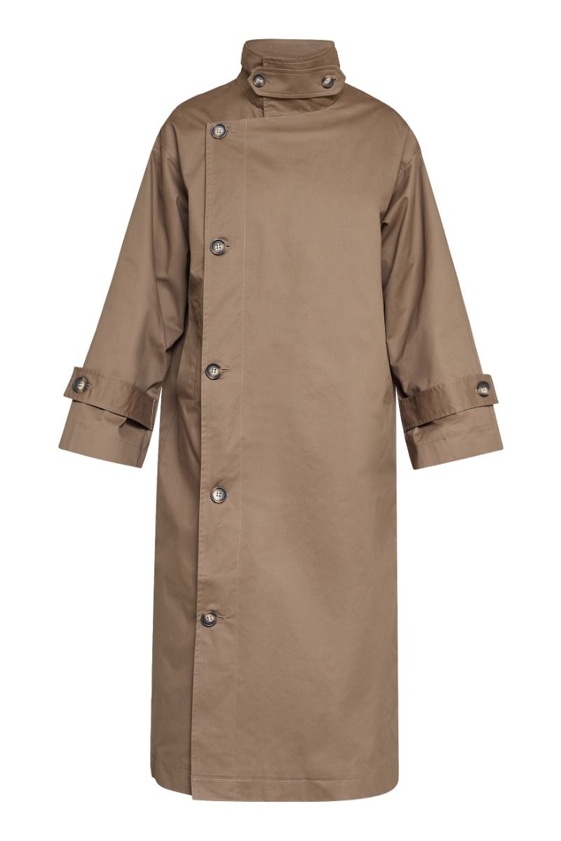 Sisters Point - Jakke - Dar-N.Trench1 - Teak