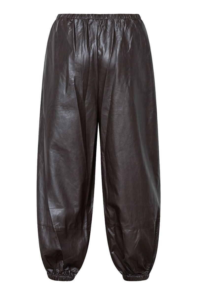 Sisters Point - Bukser - Vosi-PA - D. Chocolate