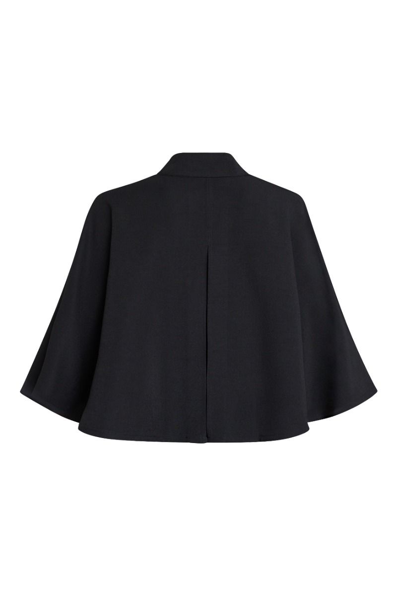 Sisters Point - Jakke - Garwin-Cape - Black