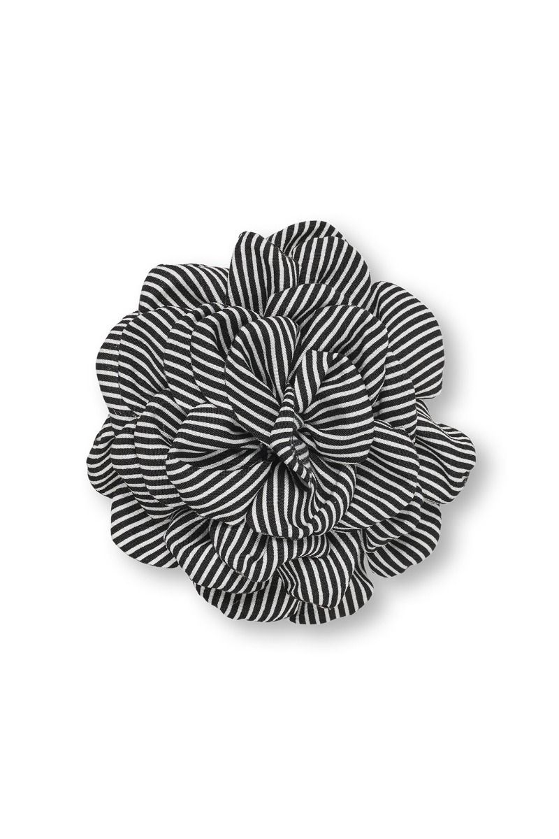 Mads Nørgaard - Broche - MN Rose Brooch Stripe - Black/White