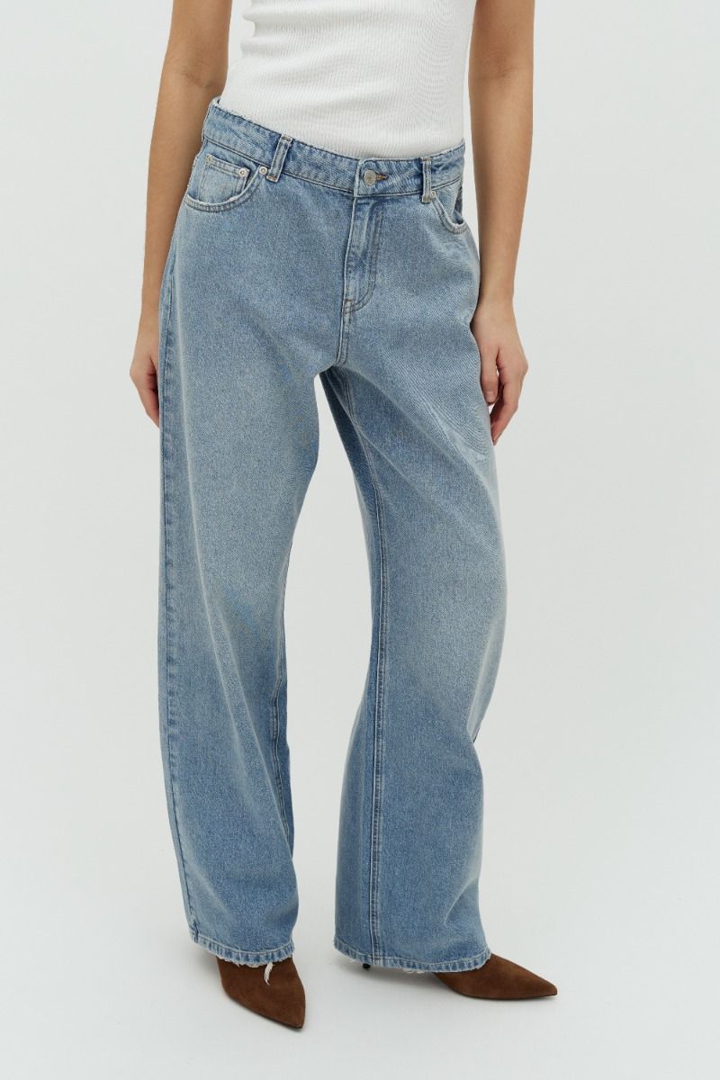 MbyM - Jeans - Cadian-M - Light Blue Brushing (Levering midt marts)