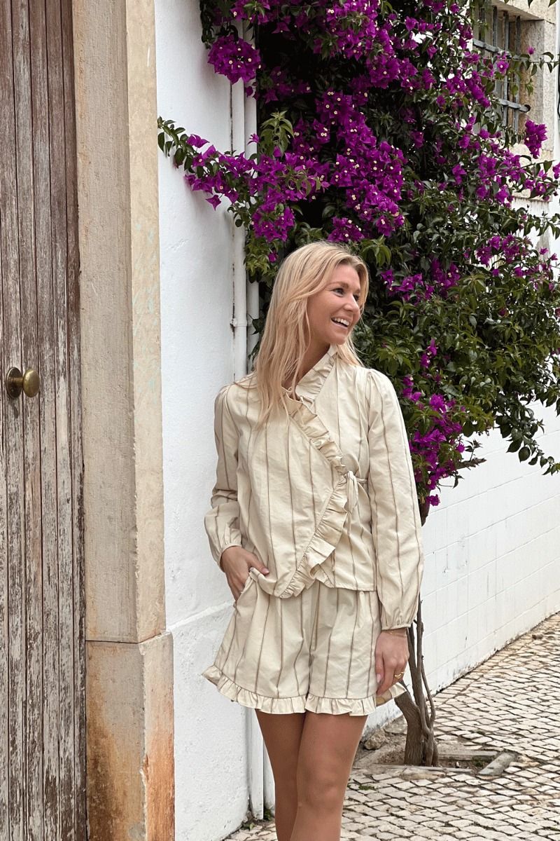 A-View - Bluse - Lizza Blouse - Off white/black stripe