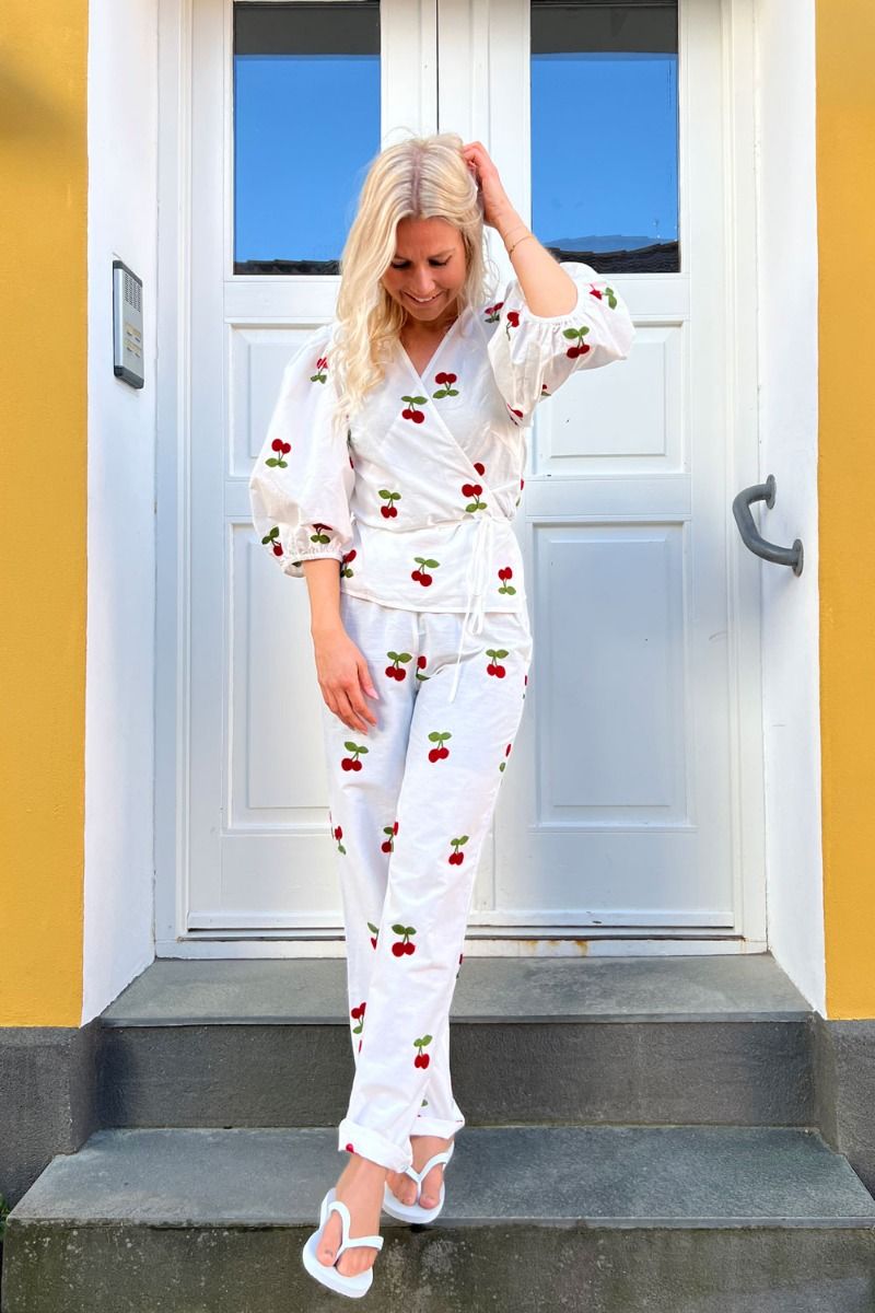 A-View - Bukser - Fruit Pants - Cherrie