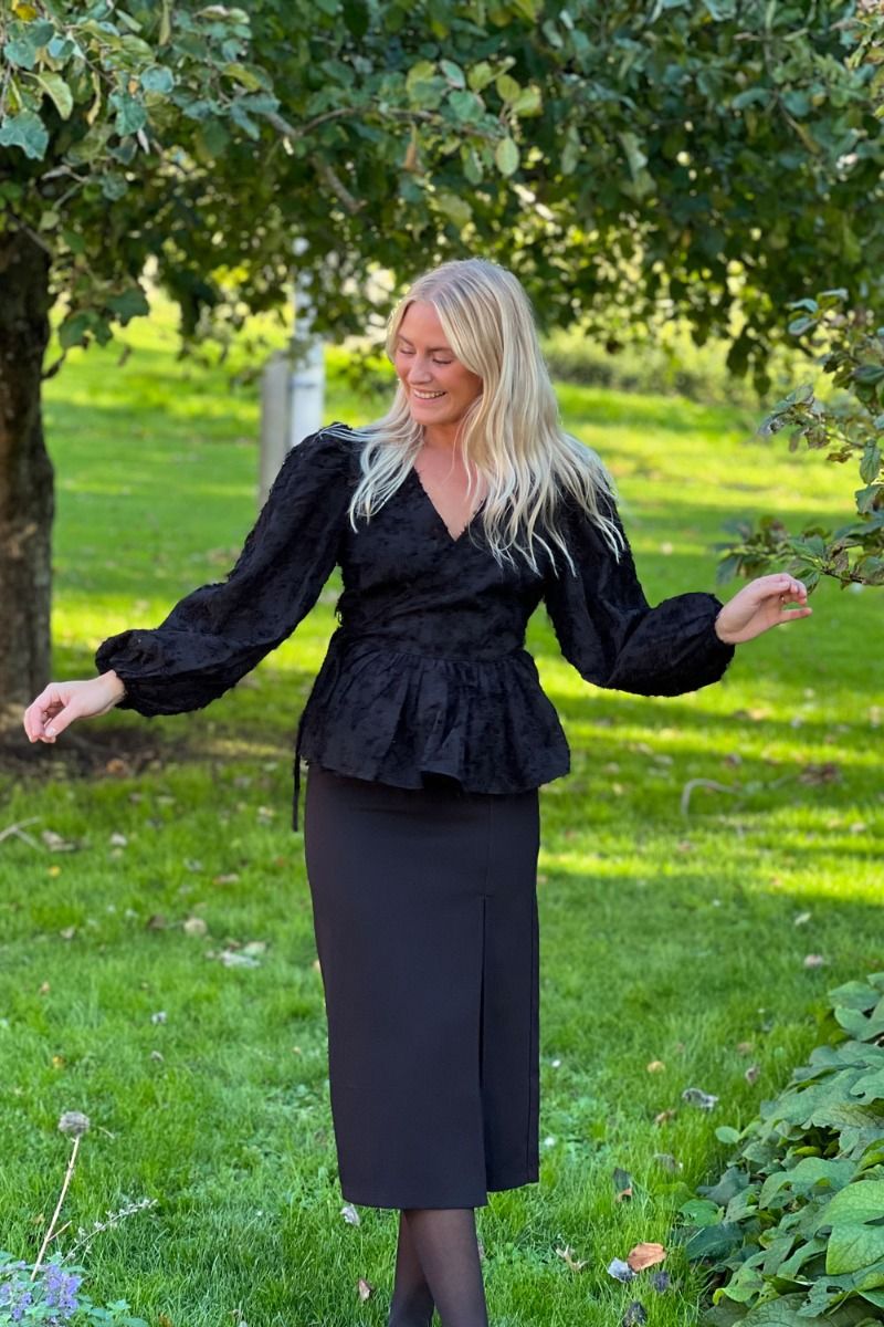 A-View - Nederdel - Annali Midi Skirt - Black