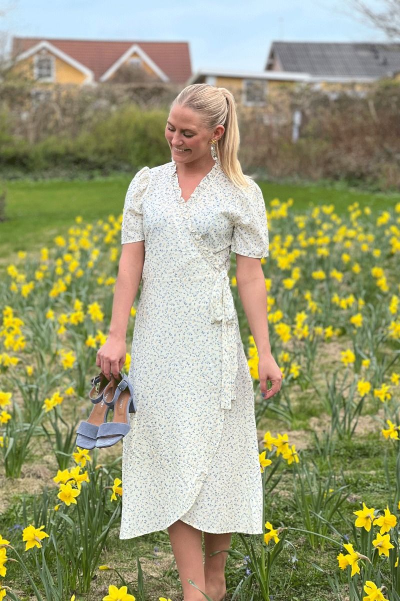 A-View - Kjole - Peony dress - Light Yellow