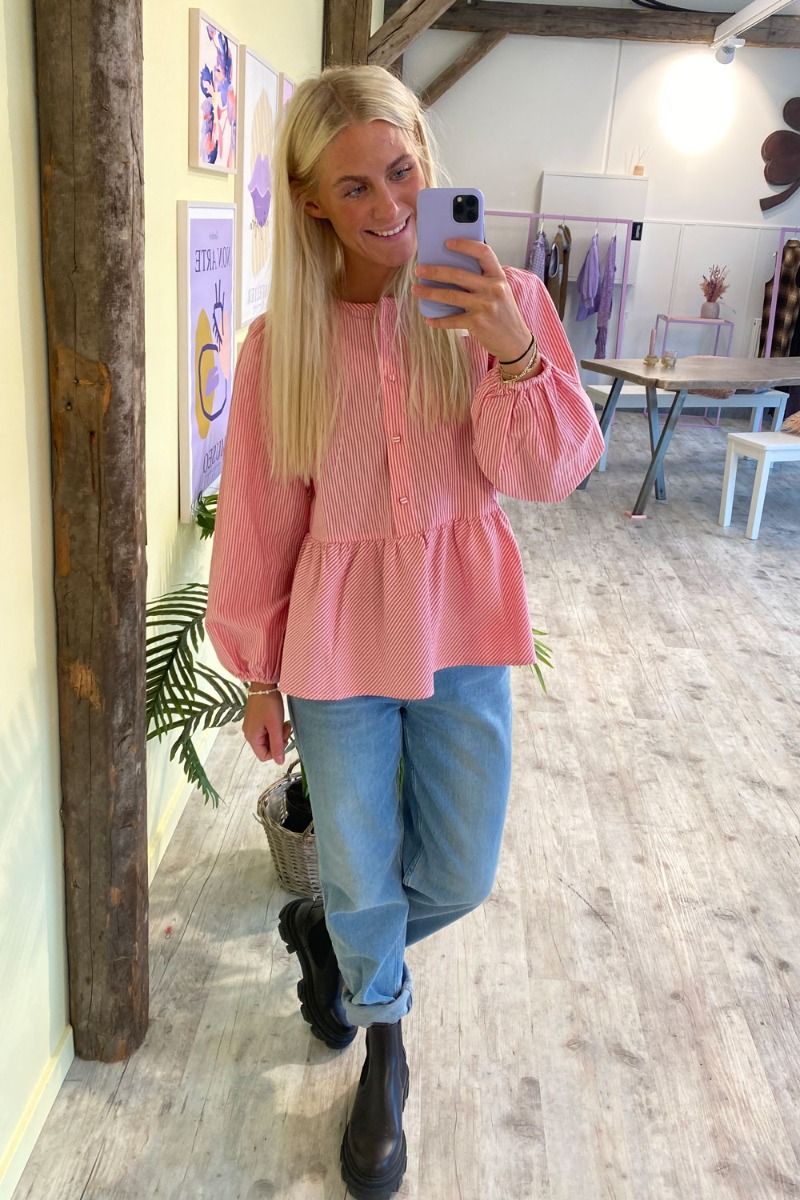 A-View - Bluse - Sara LS Blouse - Red