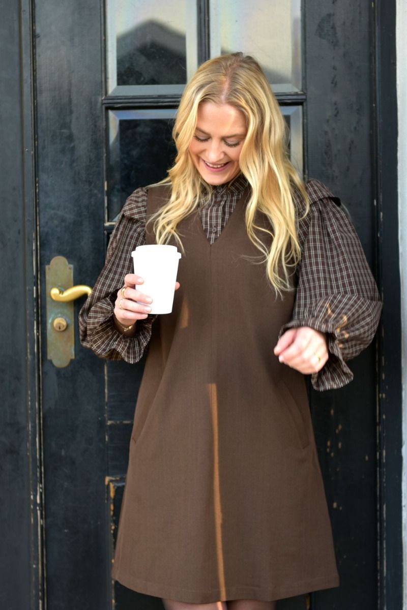 A-View X Lykke by Lykke - Kjole - Juliette Spencer Dress - Brown