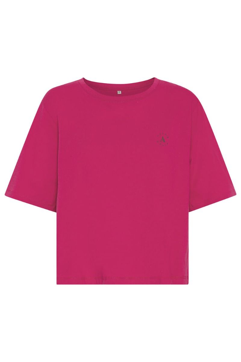 A-View - T-shirt - Sila T-shirt - Magenta