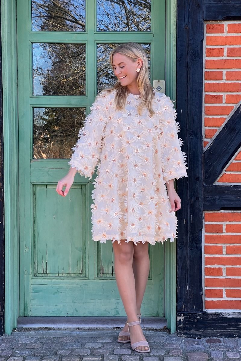 Y.A.S - Kjole - Yas Abelone 3/4 Dress - Sheer Bliss