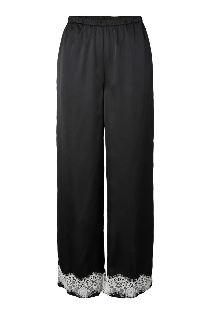 Pieces - Bukser - Ariel HW Wide Lace Pants - Black White Lace (Levering midt april)