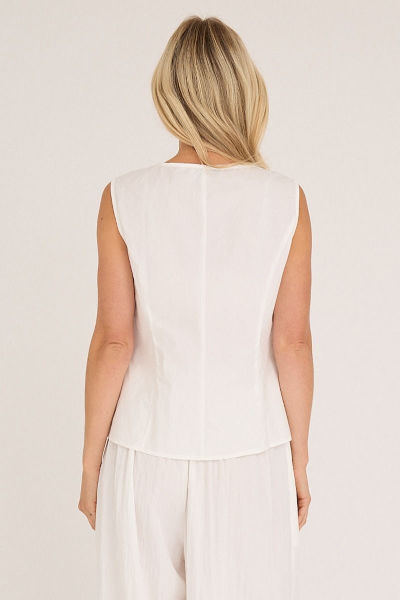 A-View - Vest - Alucy Vest - White