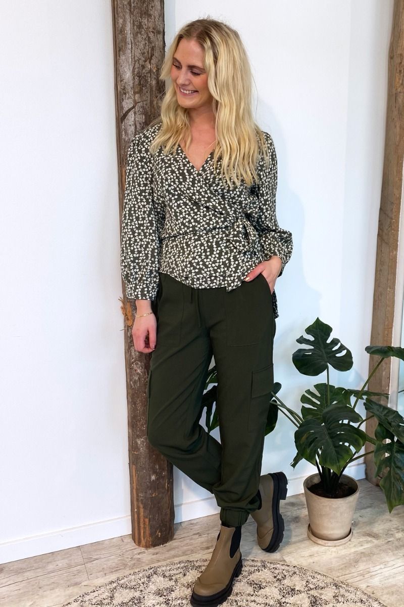 A-View - Bluse - Omah Wrap Blouse - Forest Green