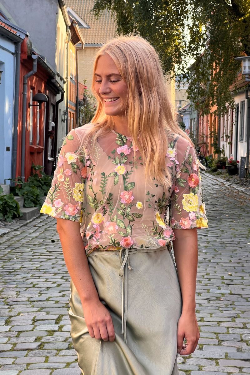 A-View - Bluse - Fuschia Blouse - Sand/yellow