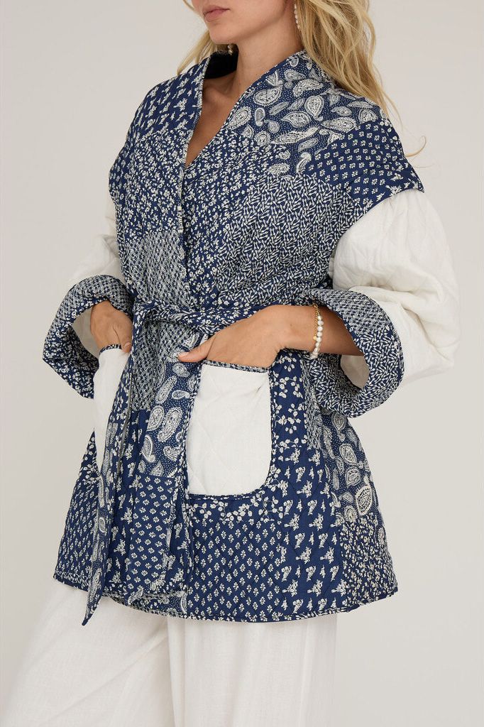 A-View - Jakke - Katie Patch Jacket - Navy/white