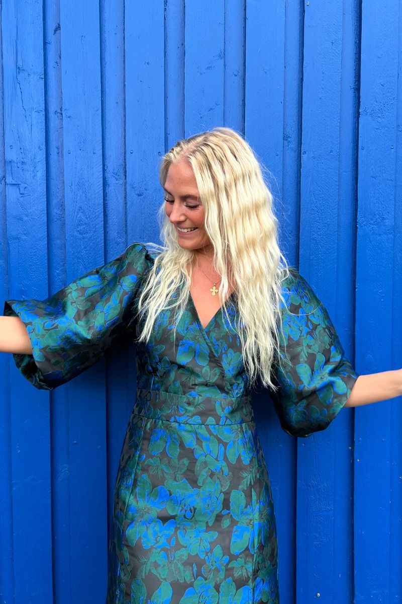 A-View - Kjole - Talena Dress - Black/Blue