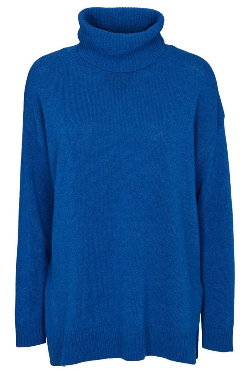 Basic Apparel - Strik - Line T-Neck - Princess Blue