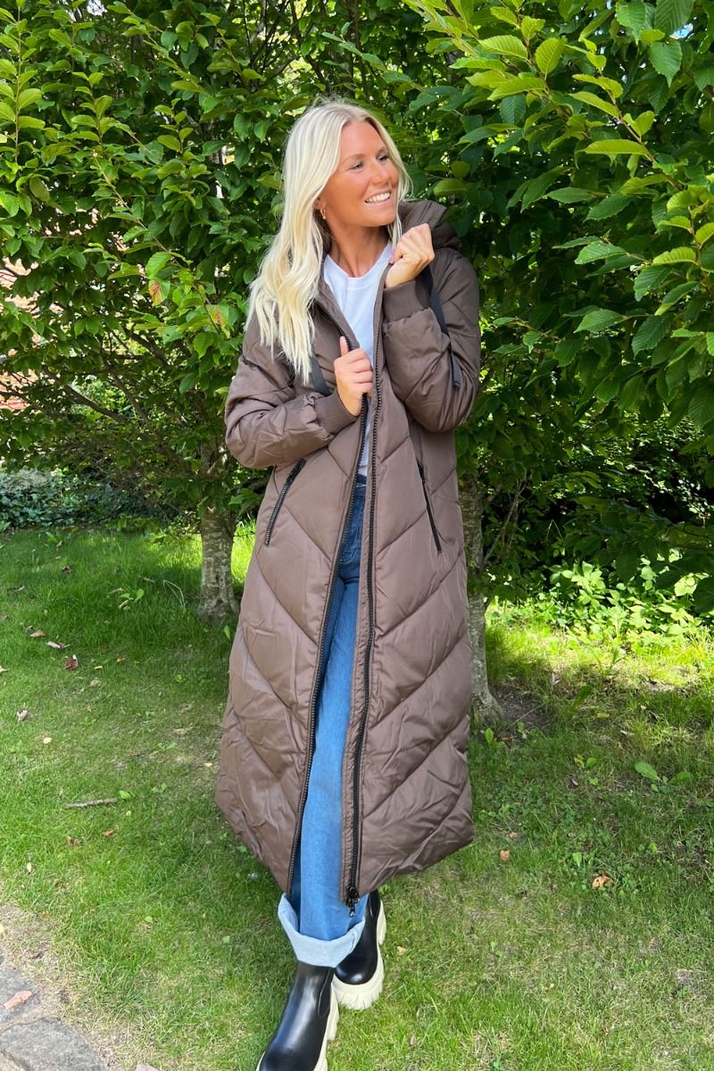 JDY - Jakke - Skylar X-long Padded - Chocolate Brown