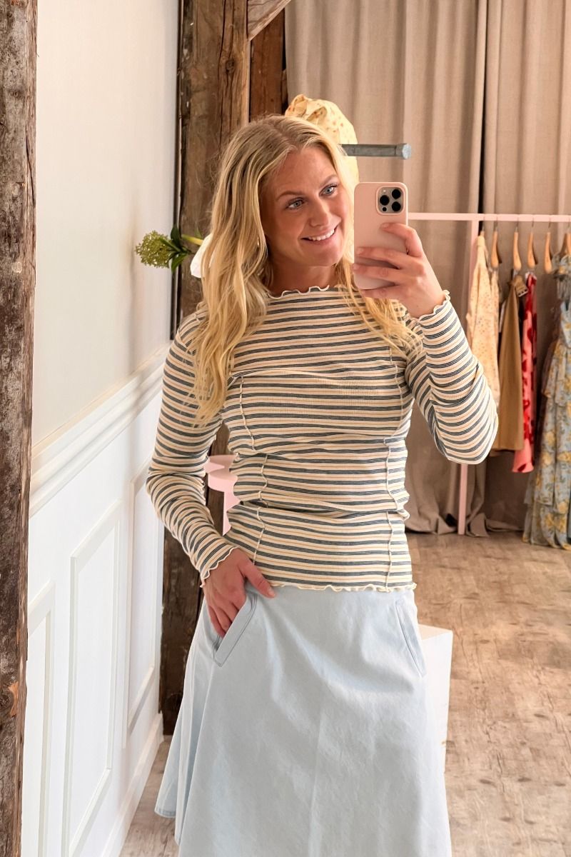 Mads Nørgaard - Bluse - 2x2 Cotton stripe Siri Top - Vanilla Ice/Sky Captain/Zinnia