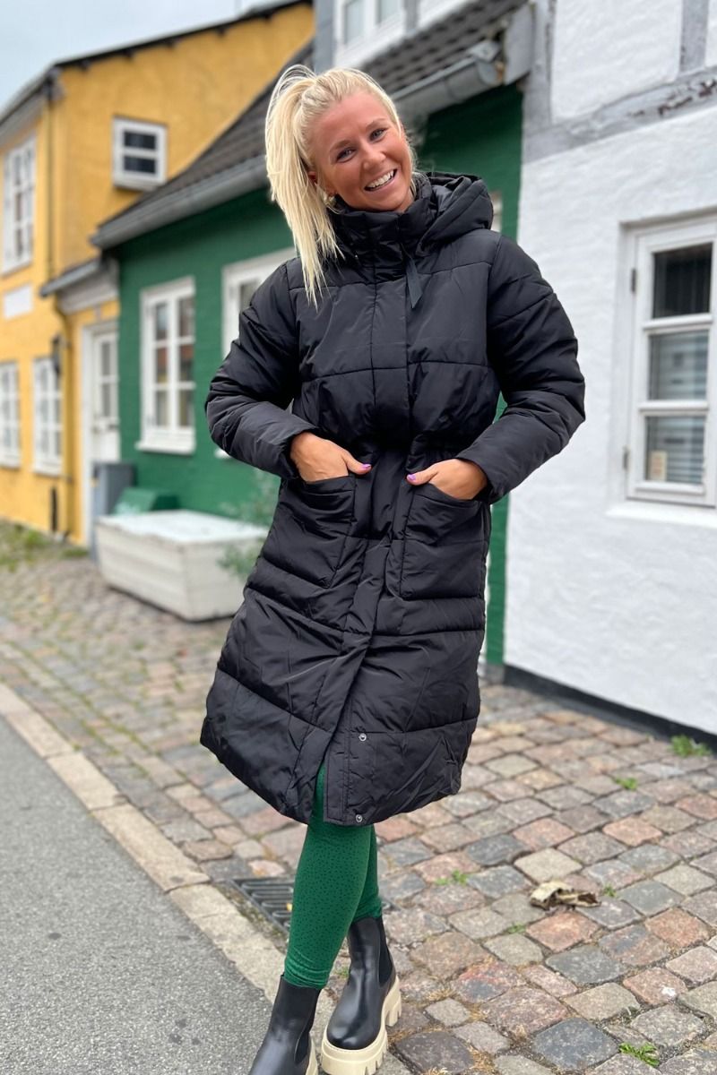 Basic Apparel - Jakke - Dagmar Jacket Long - 001 Black