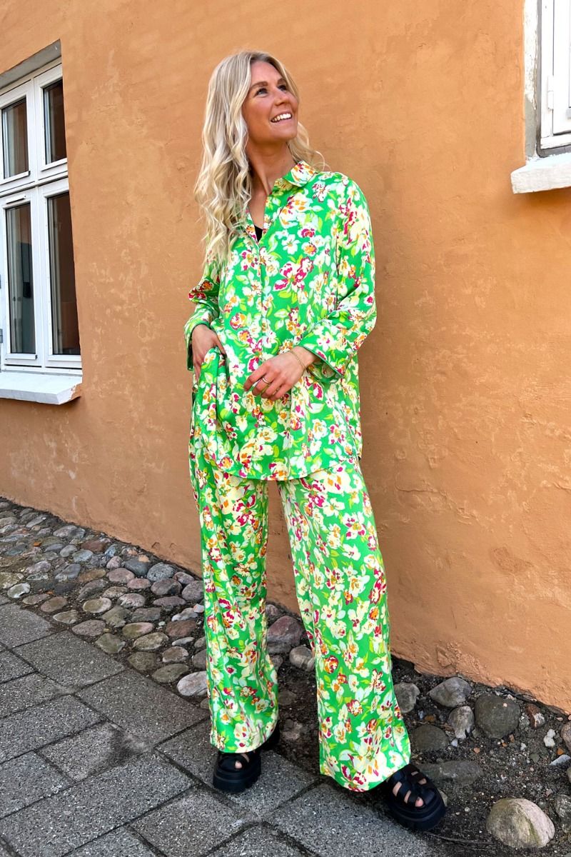 Y.A.S - Bukser - Uria HW Pants - Poison Green