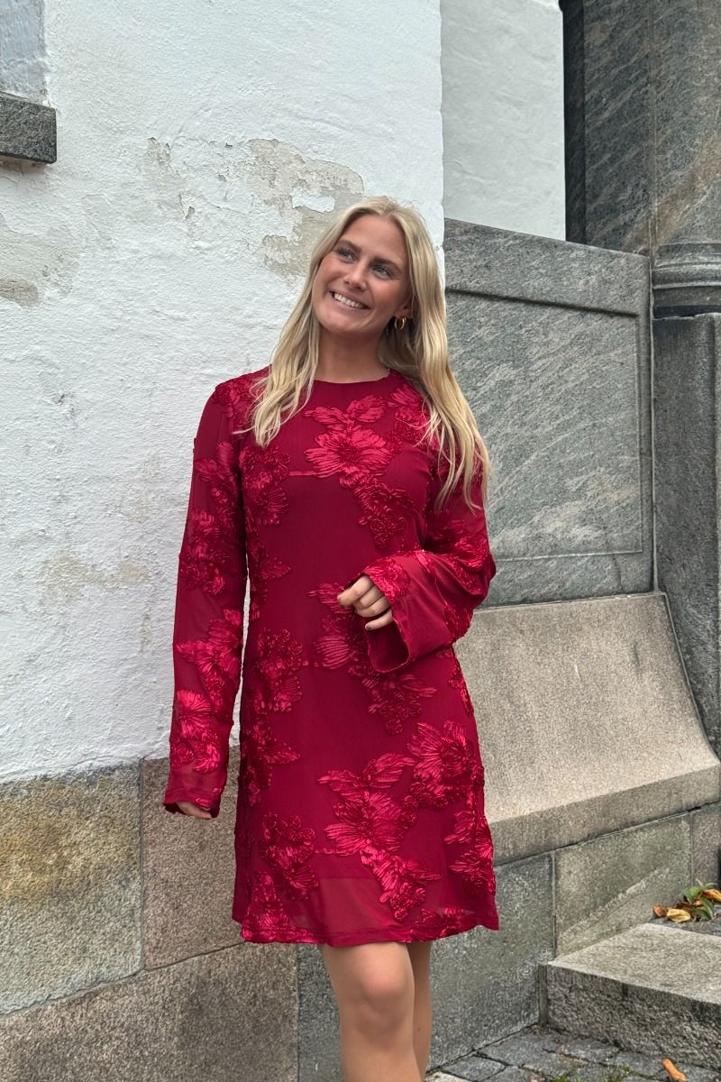 Neo Noir - Kjole - Dirina Big Flower Mesh Dress - Red