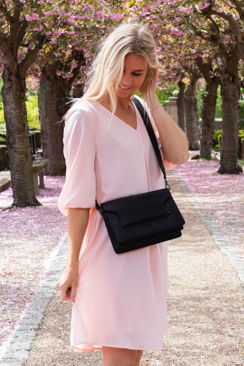 Bruuns Bazaar - Kjole - Kalatea Allure Dress - Misty Rose