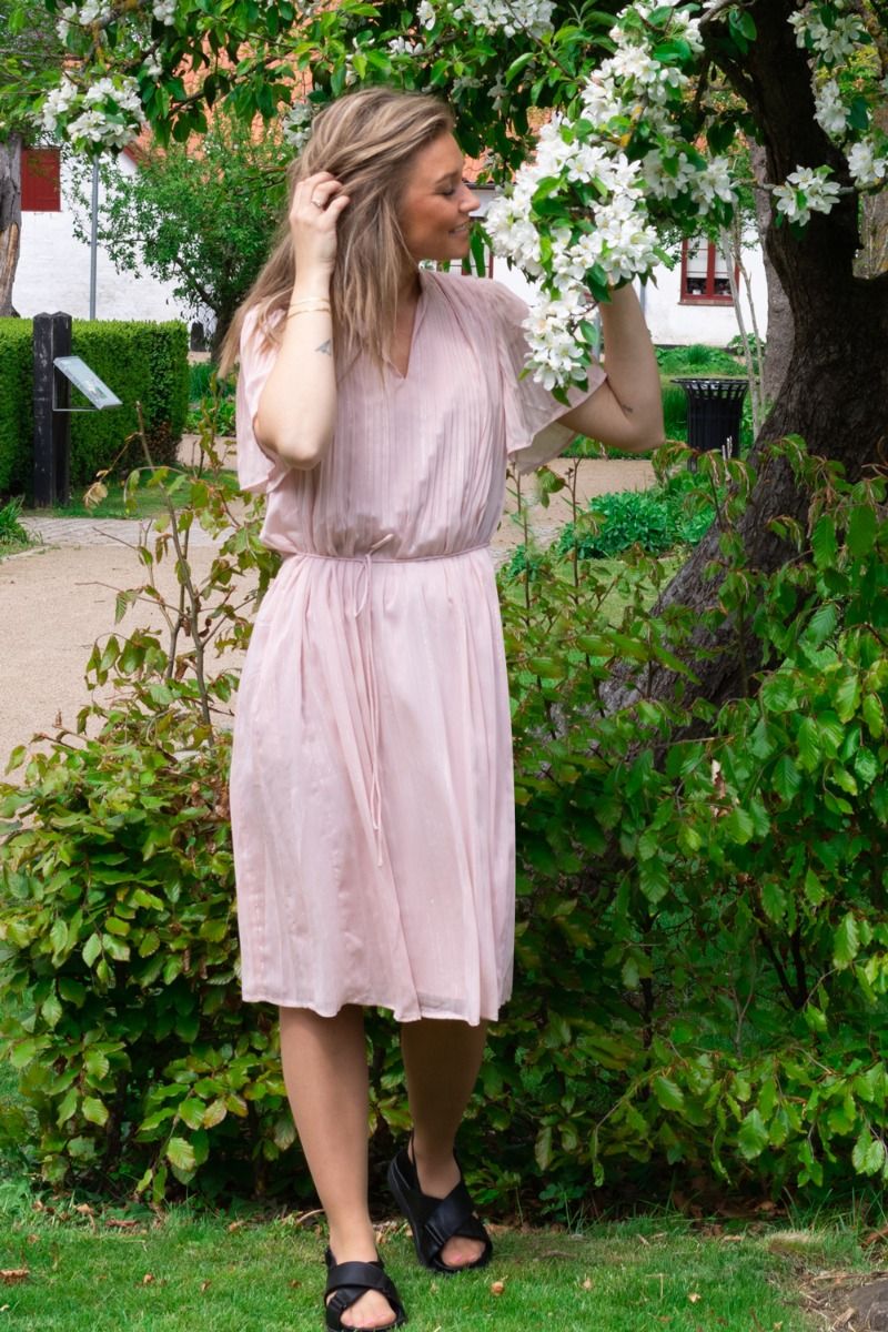 Bruuns Bazaar - Kjole - Senna Calia Dress - Misty Rose