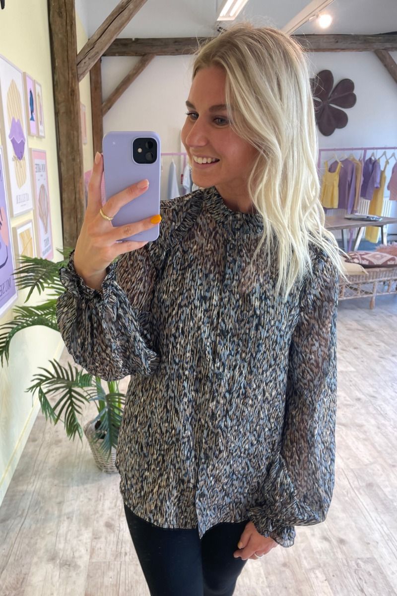 Bruuns Bazaar - Skjorte - Vervain Sabell Shirt - Modern Artwork Dark