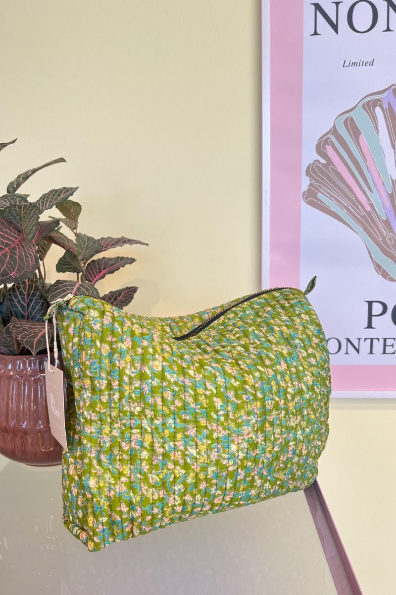 By Stær - Toilettaske - Juna Stor Toilettaske - Grøn