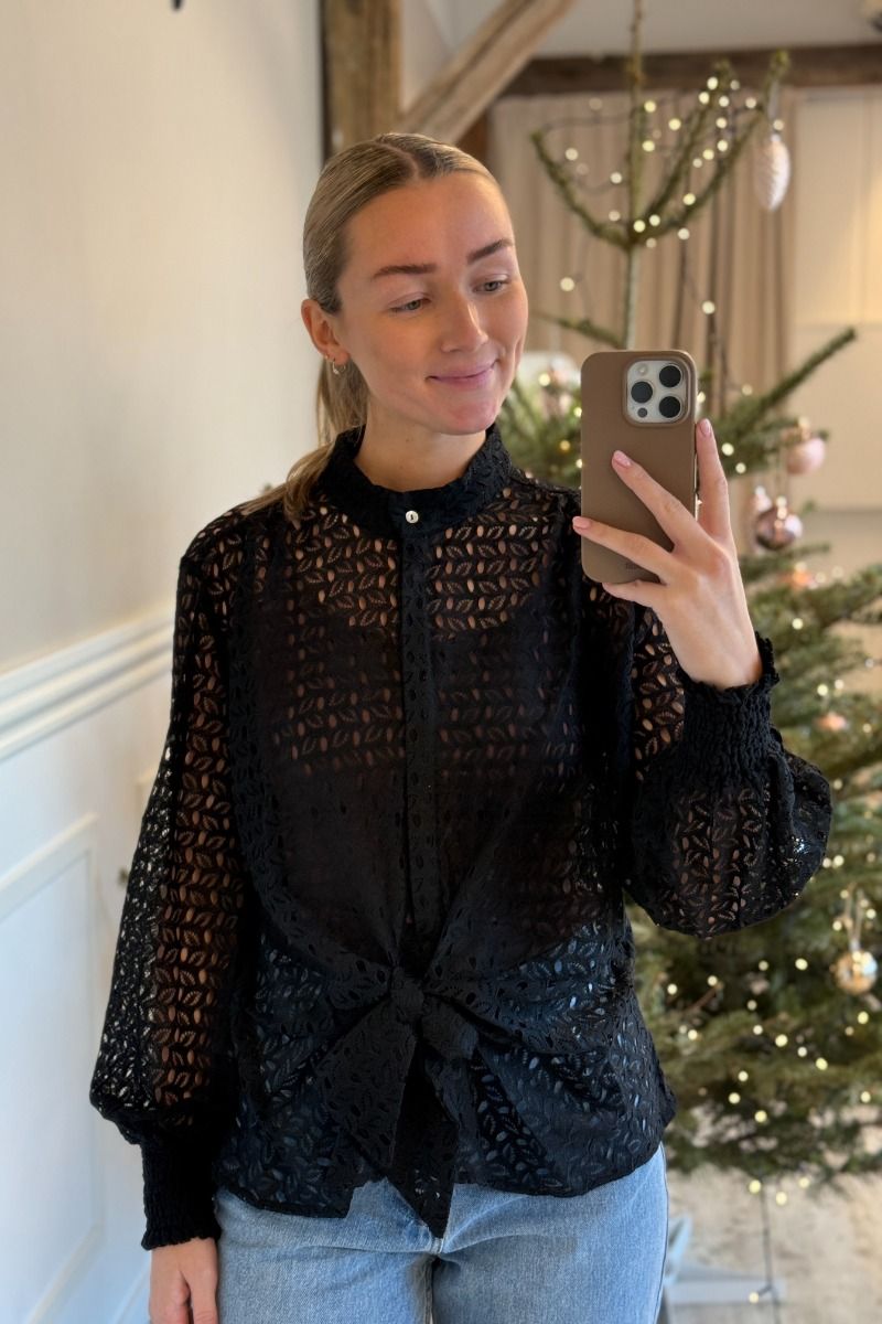 Continue - Bluse - Karina Lace - Black
