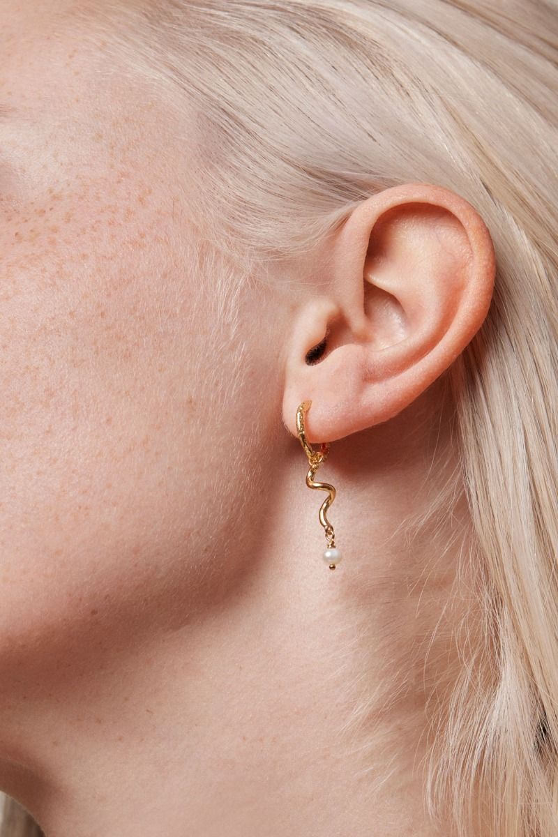 Enamel - Øreringe - Hoops Twist - Gold
