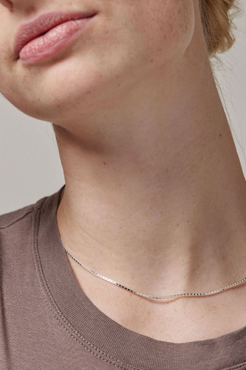 Enamel - Halskæde - Box Chain Necklace - Sølv 