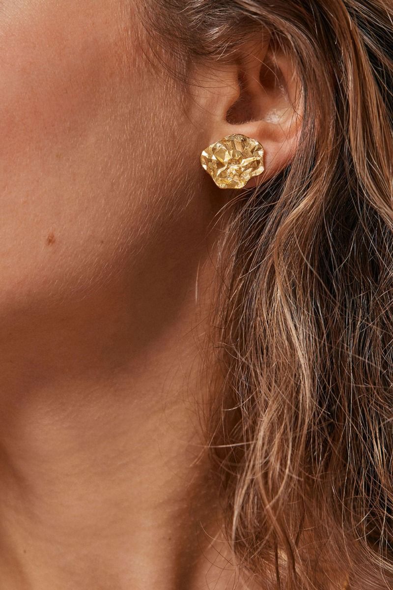 Enamel - Øreringe - Studs Windy - 15 x 18 - Gold