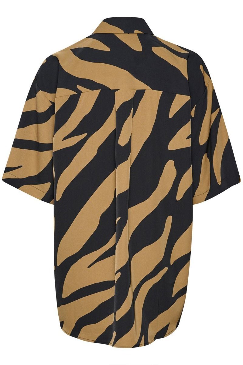 Gestuz - Skjorte - Bothilde SS Shirt - Maxi Zebra Tiger's Eye