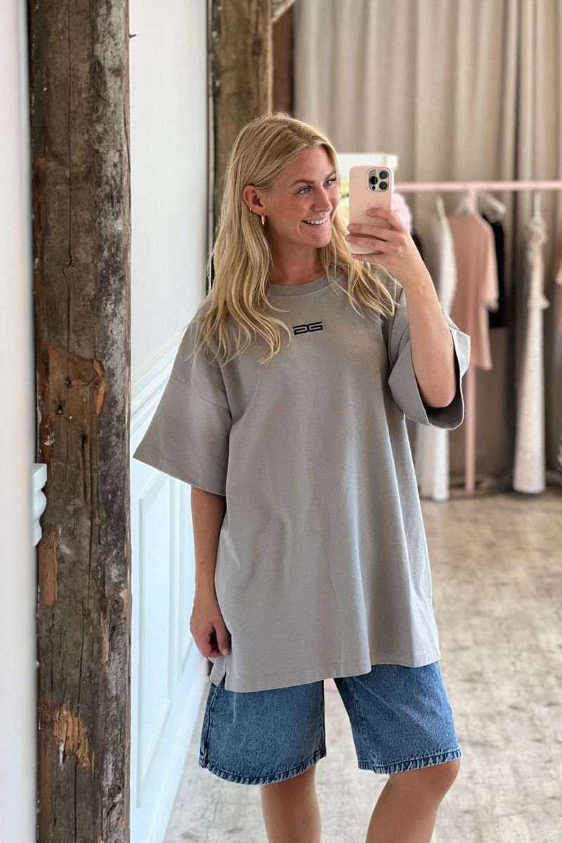 Gestuz - T-shirt - Kilja OZ Tee - Rock Ridge Spray Washed 