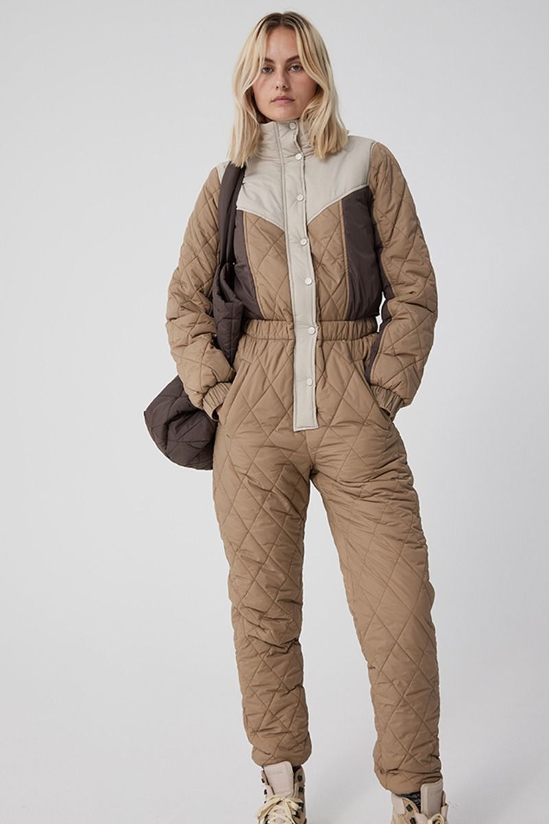 Global Funk - Buksedragt - Arielle Intention - Camel 