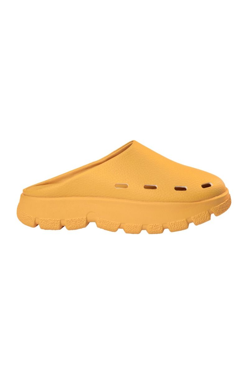 H2O - Sandal - Trek Closed Sandal - Apricot