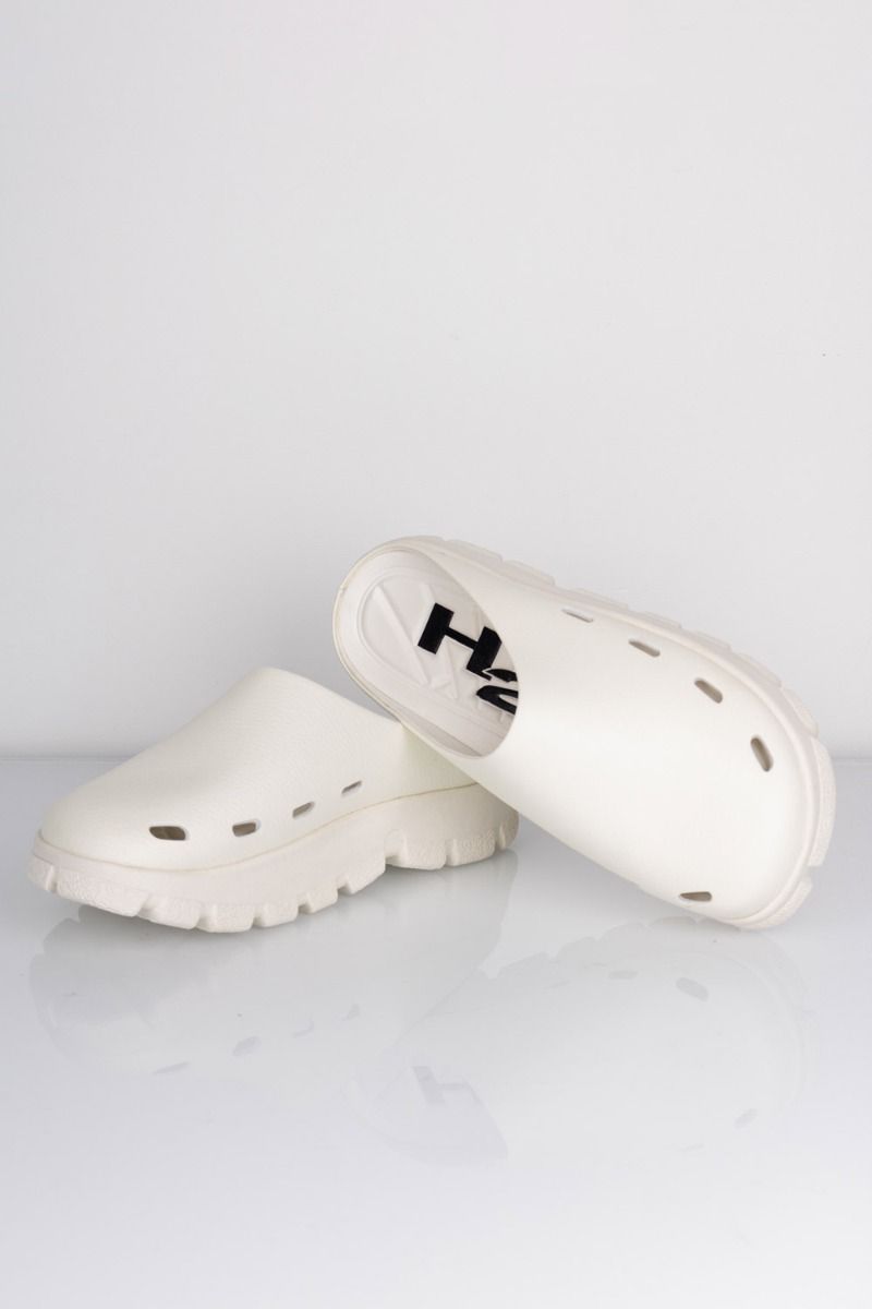 ❤︎ H2O - Sko - Trek Closed - Cannoli Cream