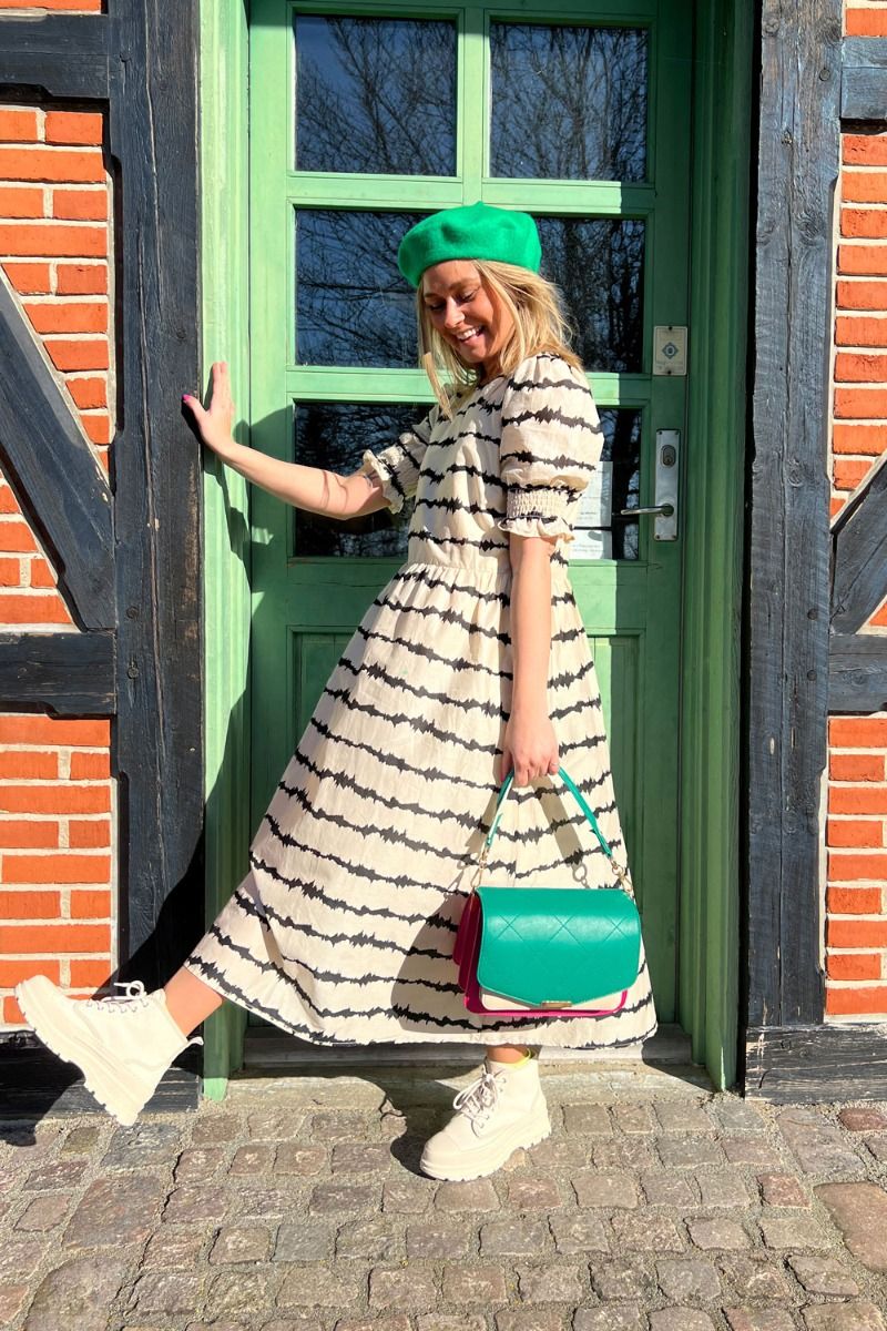 Modström - Kjole - Poem Print Dress - Tie Dye Lines